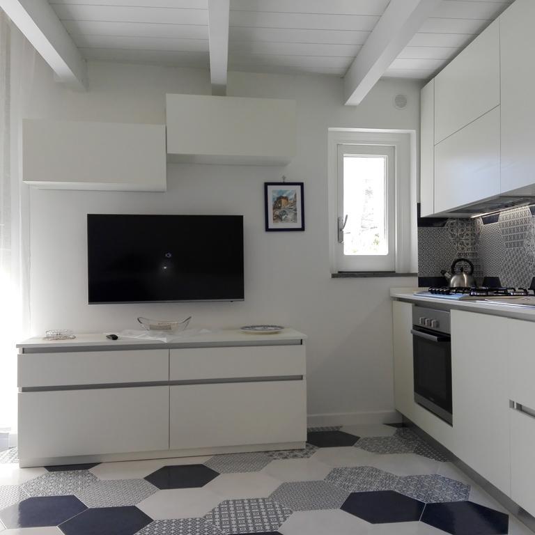 Вилла Desy'S House Минори Экстерьер фото