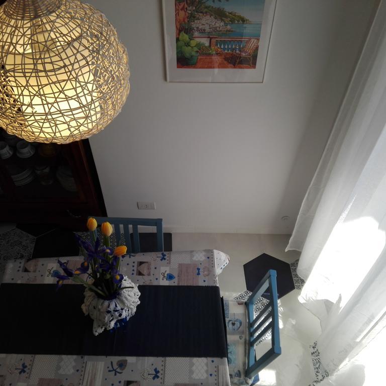 Вилла Desy'S House Минори Экстерьер фото