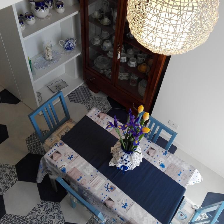 Вилла Desy'S House Минори Экстерьер фото